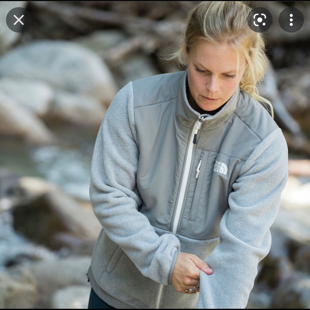 The North Face Denali Fleece Jacket - Size Medium